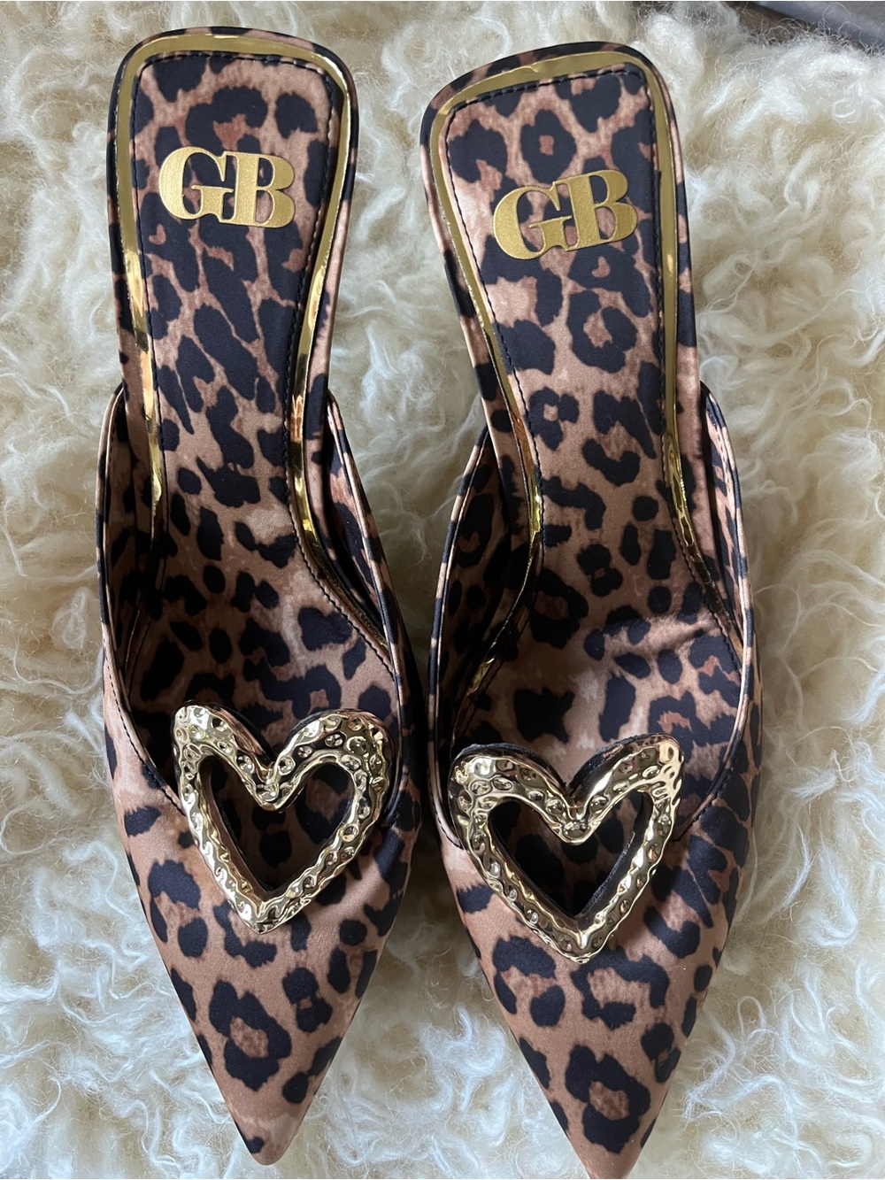 Gianni Bini Heart- Eyes Heels - Picture 4 of 7
